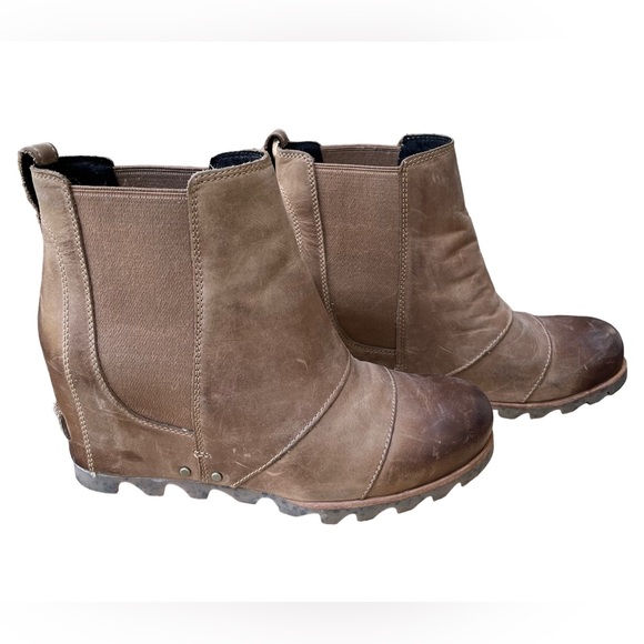 Sorel Shoes - Sorel Wm’s Lea Wedge Leather Boots In Elk Curry Sz 9